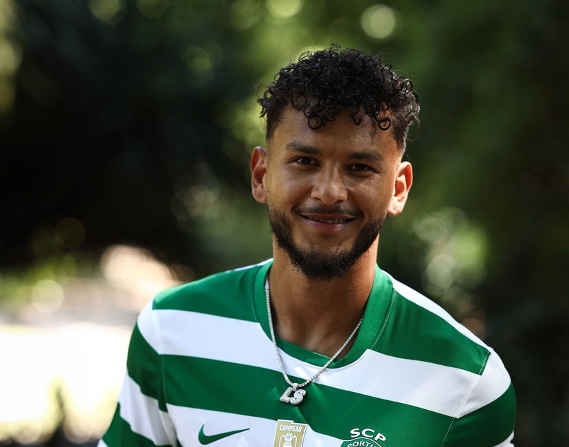 Ufficiale: Suarez Charris è un nuovo attaccante dello Sporting preview