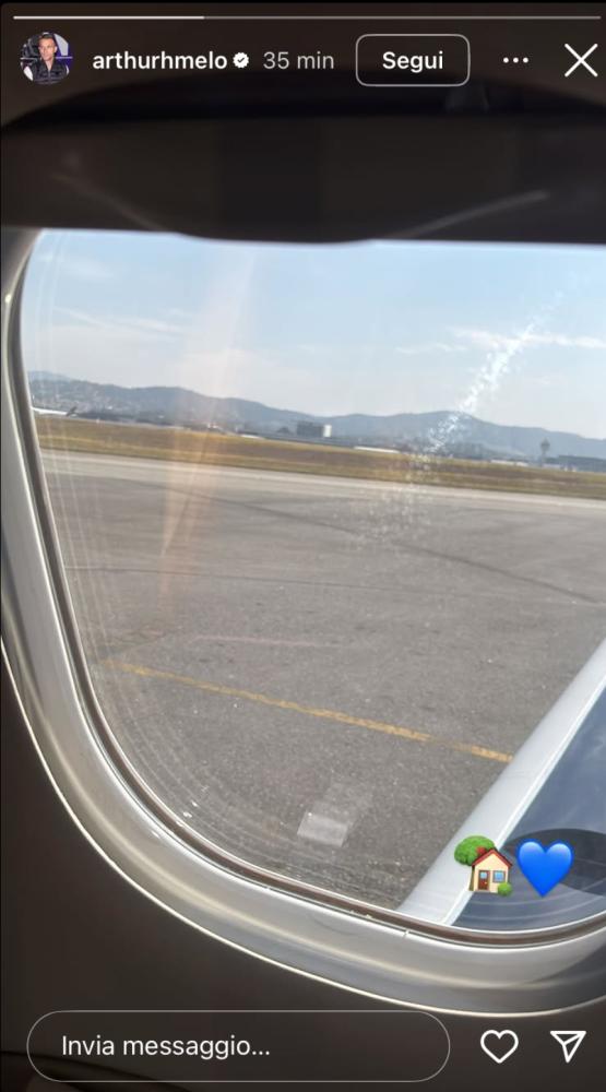 Arthur in viaggio per il Brasile: pronta l’avventura al Gremio. La foto dall’aereo preview