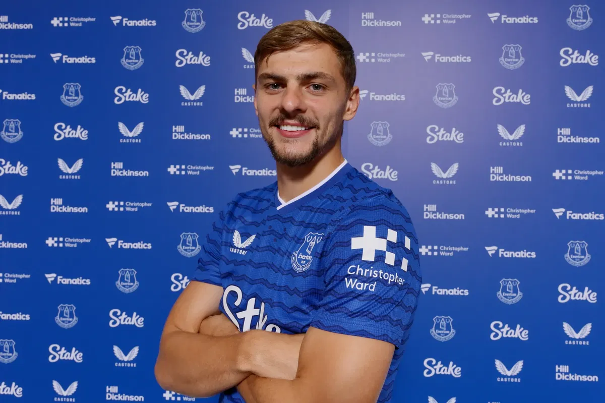 Ufficiale: colpo Everton, dal Chelsea arriva Dewsbury-Hall article-post