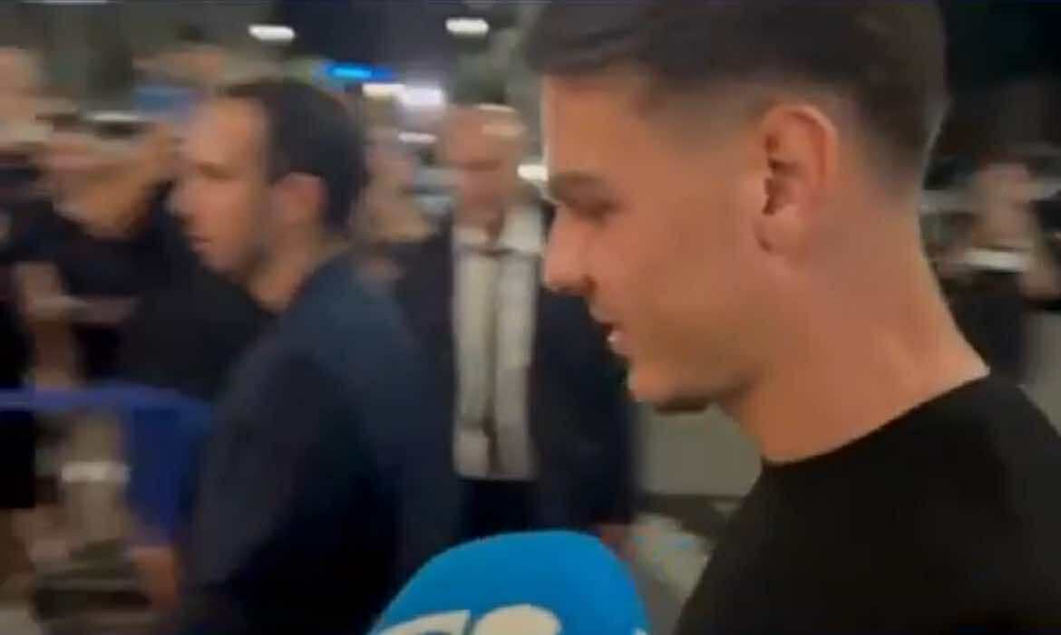 Jashari dopo lo sbarco a Linate: “Sono molto felice” article-post