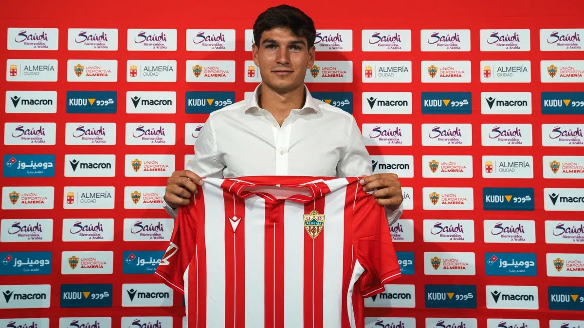 Ufficiale: Bonini lascia il Catanzaro. Firma sei anni con l’Almeria article-post