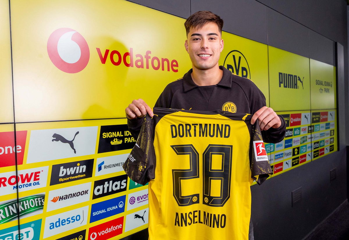 Ricken (ad Dortmund): “Costretti a intervenire sul mercato. Anselmino? Ha un grande potenziale” article-post