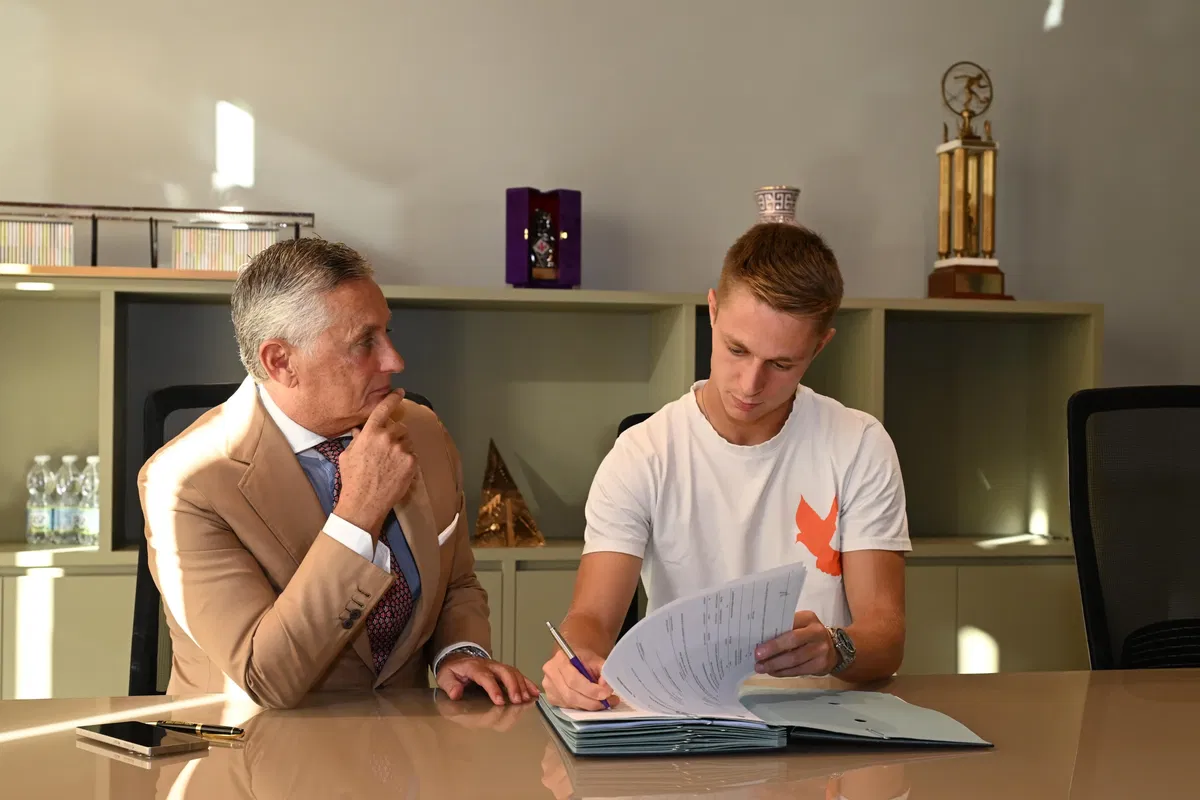 Ora è anche ufficiale: Nicolussi Caviglia è un nuovo giocatore della Fiorentina article-post