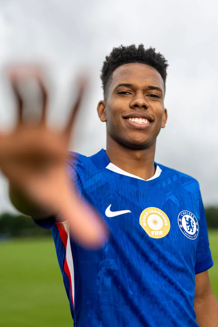 Ufficiale: Estevao nuovo giocatore del Chelsea. Arriva dal Palmeiras preview