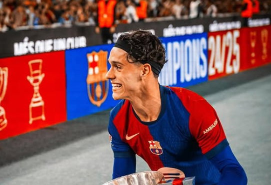 Il Paris FC punta Hector Fort come possibile rinforzo per la difesa preview