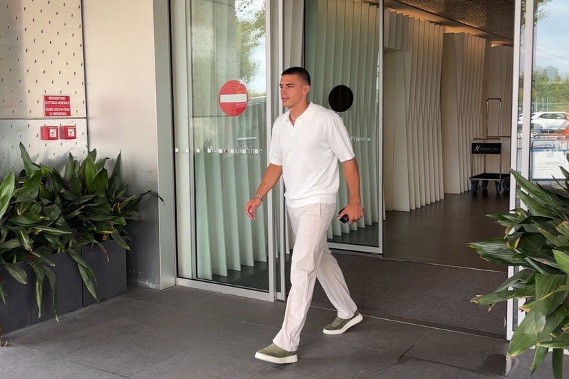 Krstovic è arrivato a Milano: il giocatore è pronto per le visite mediche preview