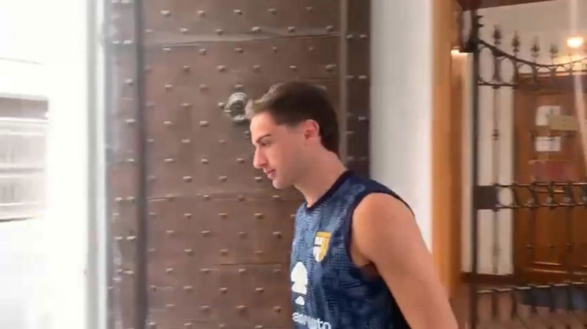 Oristanio-Parma, visite terminate: in arrivo la firma preview