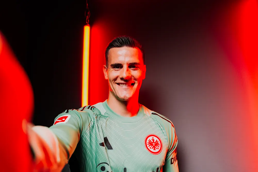 Ufficiale: Zetterer è un nuovo giocatore dell’Eintracht article-post