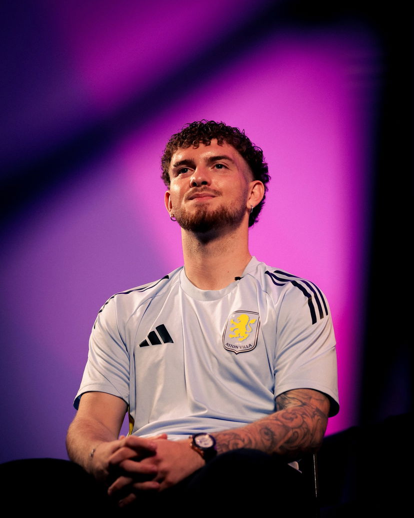 Elliott si presenta all’Aston Villa: “Attratto dai successi di Emery, darò il massimo per questo club” preview