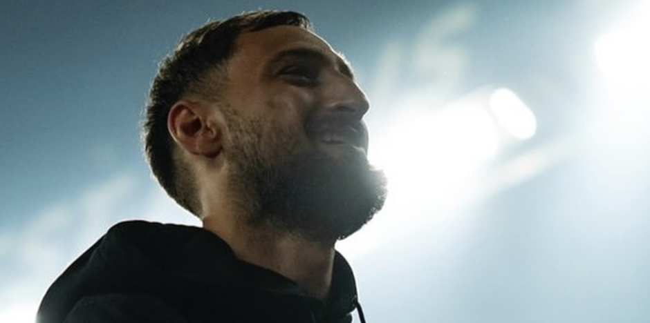 Donnarumma: “Ho ammirato il Manchester City per molti anni, poterci giocare è un grande onore e un privilegio” article-post