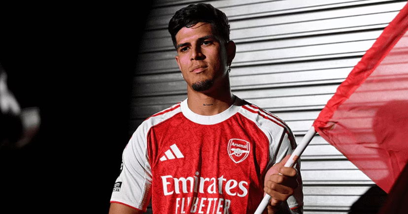 Ufficiale: colpo Arsenal, in difesa arriva Hincapie dal Bayer Leverkusen preview