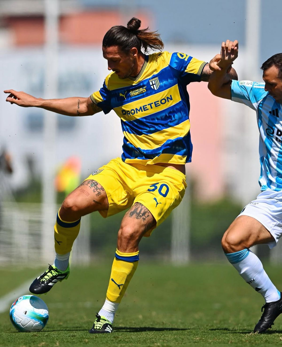 Djuric: “Risultato che fa male. Il primo gol nasce da un mancato fuorigioco, ma niente alibi” article-post