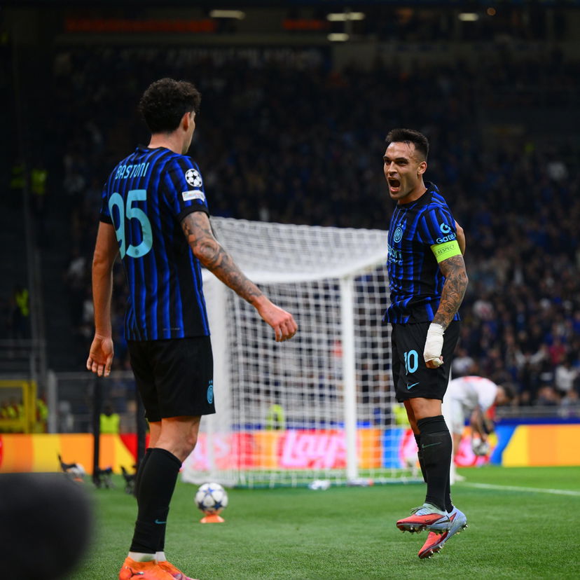 L’Inter batte la Lazio 2-0 e vola al comando (insieme alla Roma) preview