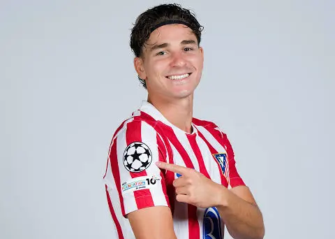 Atletico, dove è finito Julian Alvarez? L’argentino non segna da dicembre. Ma Simeone lo protegge: “E’ il nostro top player” preview