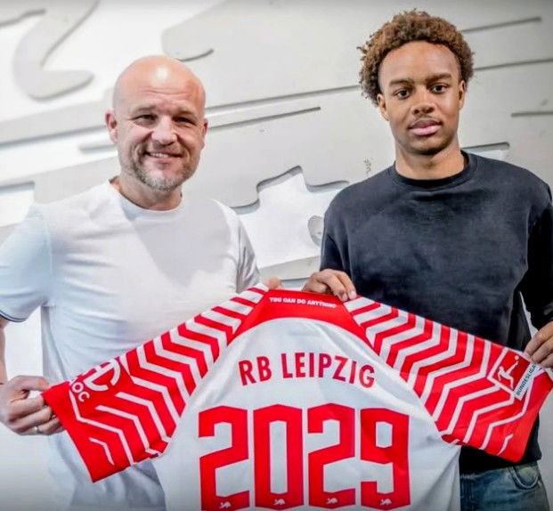 Germania, gol al debutto per il 19enne Ouedraogo. E’ il più giovane a riuscirci dagli anni ’50 preview