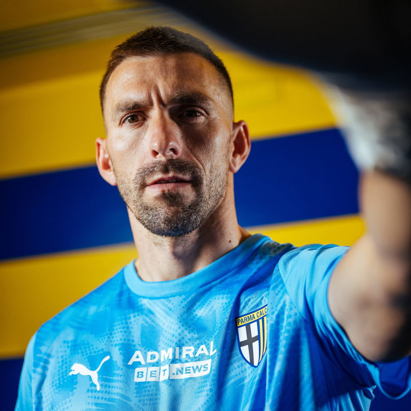 Ufficiale: Guaita e il Parma si separano dopo soli due mesi preview