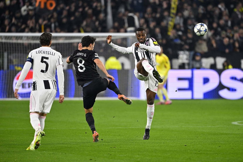 Apre Araujo, Vlahovic risponde: una buona Juve non basta, con lo Sporting finisce 1-1 preview