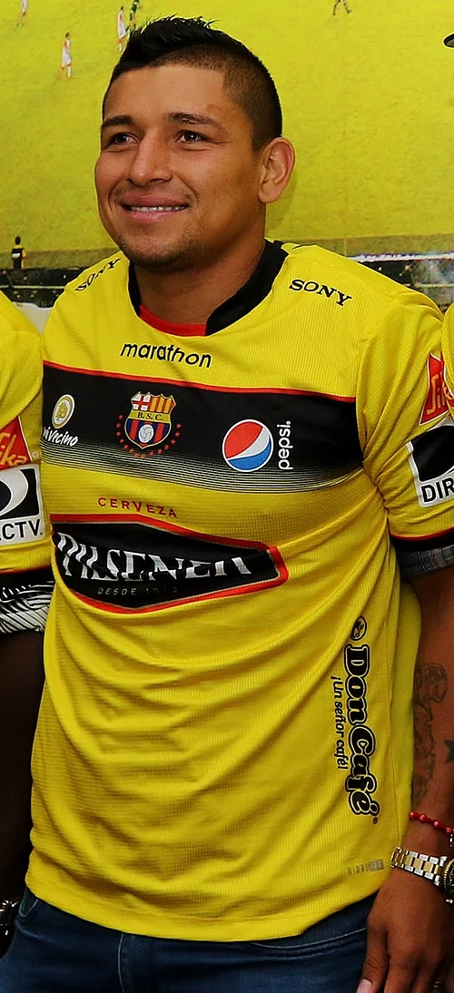 Choc in Ecuador: ucciso il calciatore 33enne Mario Pineida article-post