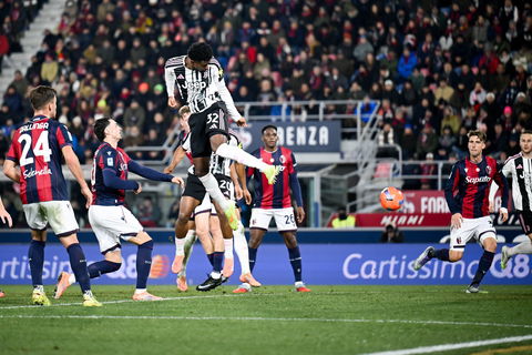 Colpo Juve a Bologna: decide Cabal su assist di Yildiz. Espulso Heggem preview