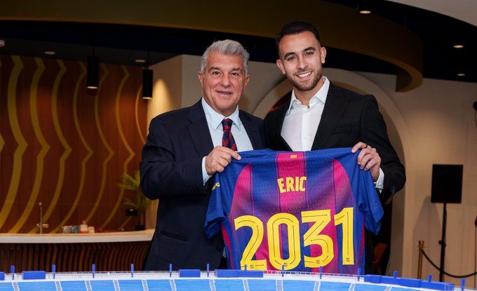Ufficiale: Barcellona, Eric Garcia rinnova fino al 2031 preview