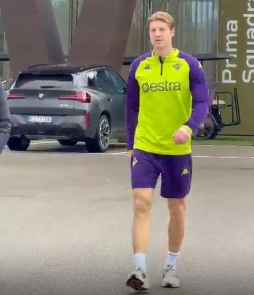 Fiorentina, Brescianini è arrivato al Viola Park preview