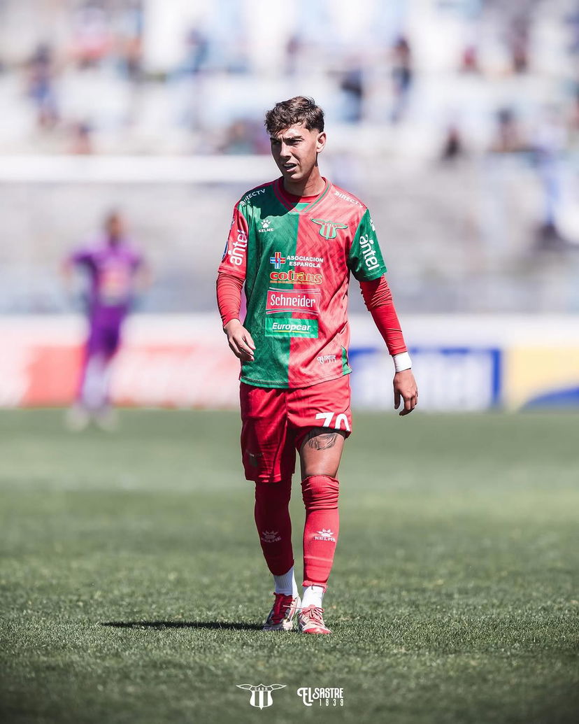 Chi è Agustin Albarracin, l’attaccante in arrivo al Cagliari preview