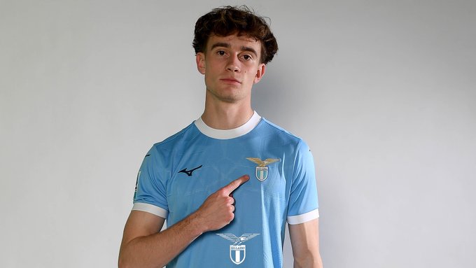 Przyborek: “La Lazio è un club grandissimo e straordinario, non vedo l’ora di iniziare” preview