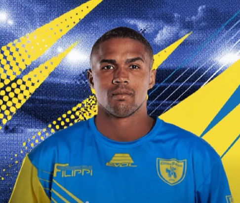Ufficiale: Douglas Costa al Chievo Verona preview
