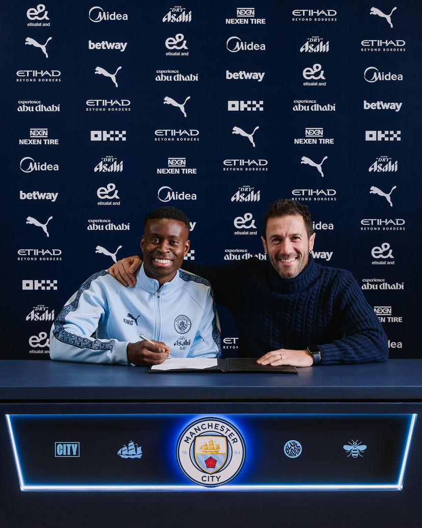 Ufficiale: Guehi nuovo giocatore del Manchester City preview