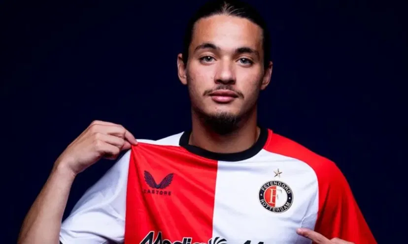 Chelsea, fari puntati sul talento del Feyenoord Hadj-Moussa preview