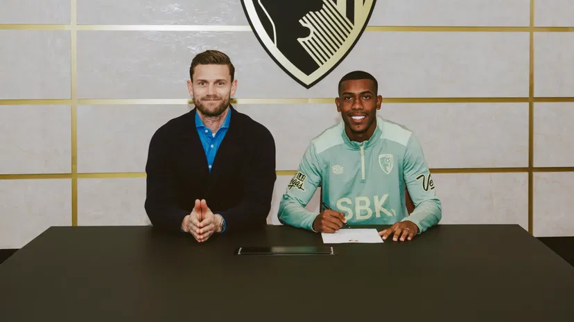 Ufficiale: Rayan nuovo giocatore del Bournemouth preview