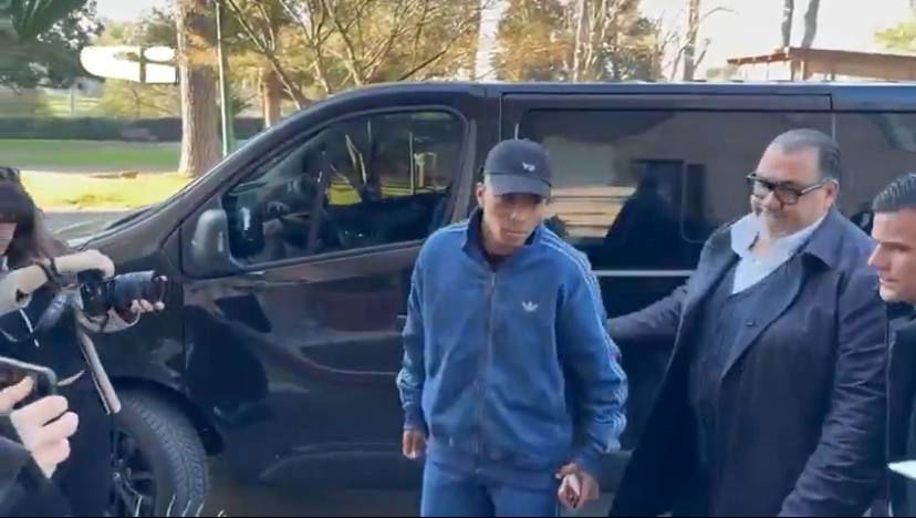 Napoli, visite in corso per Alisson preview