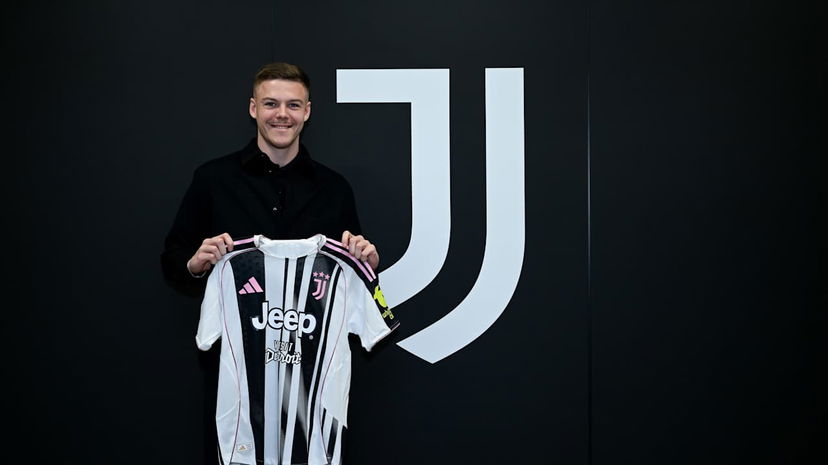 Juventus, infortunio per Holm: lesione miotendinea di basso-medio grado del soleo preview