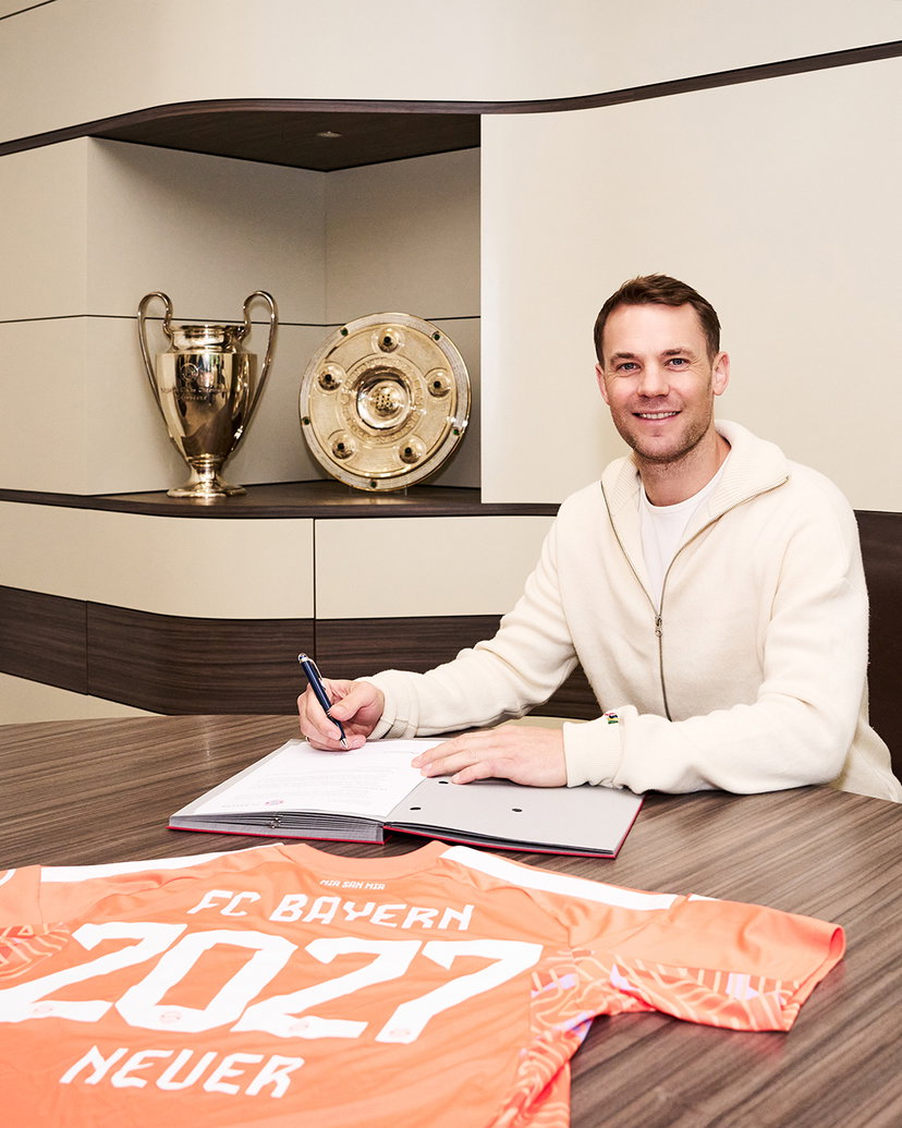Ufficiale: Neuer rinnova con il Bayern fino al 2027 preview