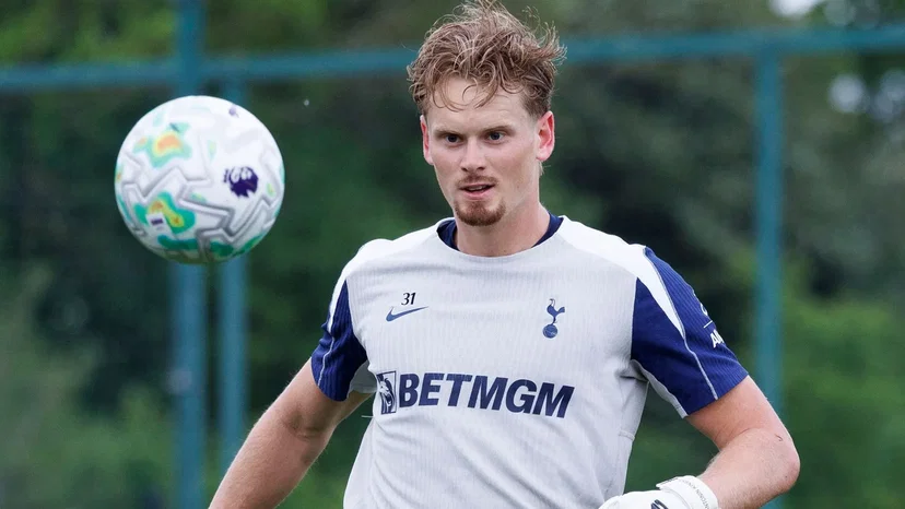Kinsky, dalle papere di Madrid alla rinascita con De Zerbi: rinnovo vicino con il Tottenham preview