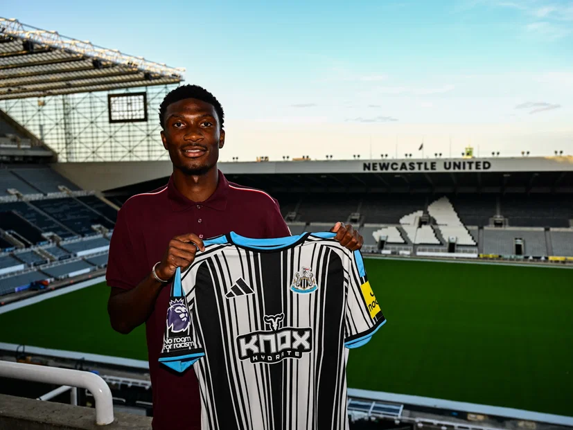 Ufficiale: il Newcastle annuncia Bamba per 40 milioni di euro preview