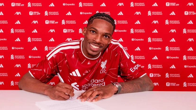 Jacquet: “Un club come il Liverpool è un grande sogno per me” preview