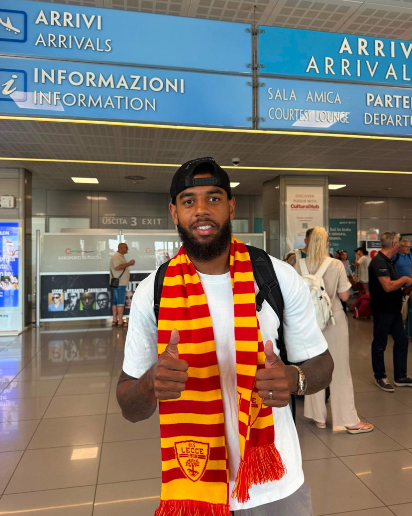 Lecce, arriva Willem Geubbels: l’attaccante è atterrato in Italia preview