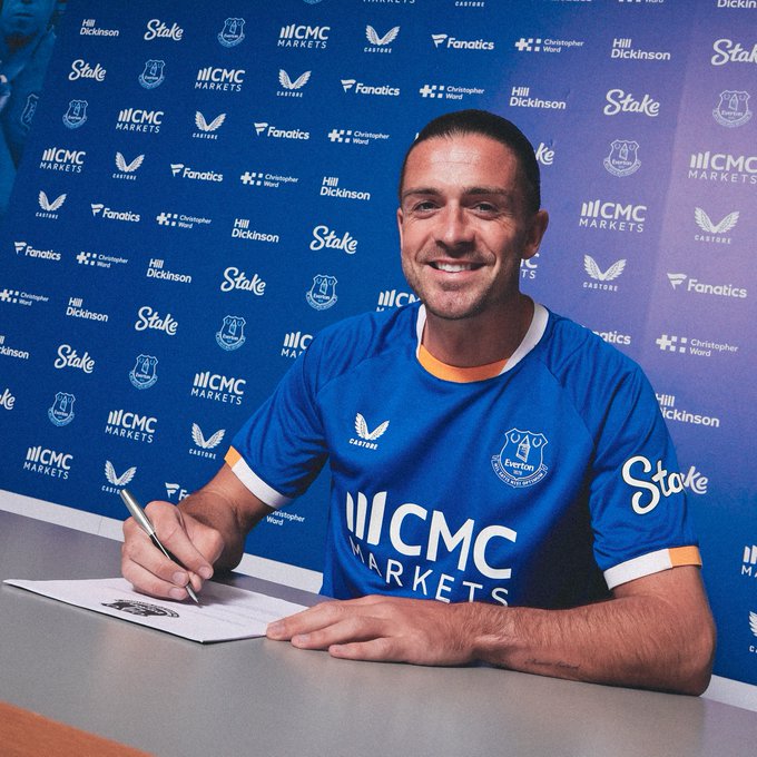 Ufficiale: Grealish torna all’Everton article-post
