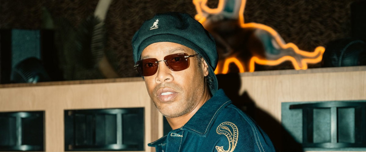 Il Ravenna annuncia: “Ronaldinho giocherà domenica 15 novembre contro il Forlì” article-post
