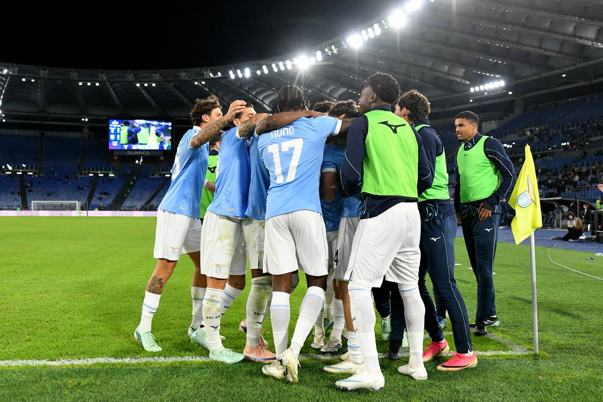 Taylor-autogol Carlos-Lontani: 2-1 Lazio e vetta solitaria per una notte article-post