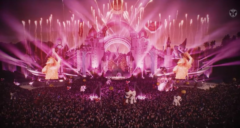 Katy Perry si esibisce al mega festival virtuale Tomorrowland (VIDEO) article-post