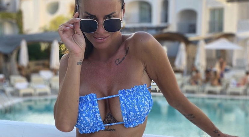 Covid-19 per Antonella Mosetti: “A Porto Cervo la calca, tutti senza mascherina” preview