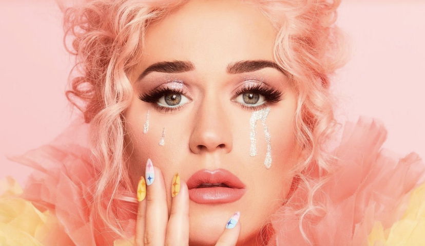 Katy Perry flop: le previsioni sono disastrofiche e l’album crolla di 194 posizioni article-post