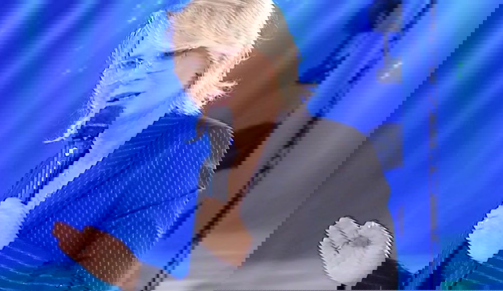 Star di TikTok verso il cast di Amici article-post
