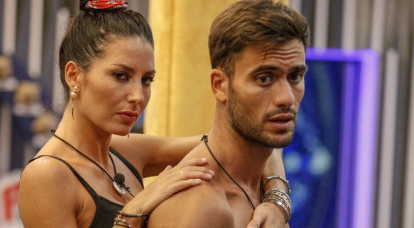 Elisabetta Gregoraci a Pierpaolo Pretelli: “Voglio fare l’amore con te” – il video della confessione preview