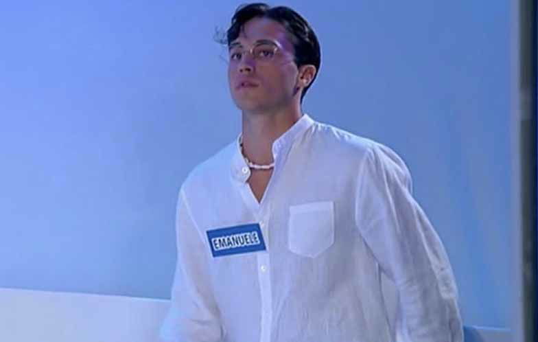 Emanuele Corti di Uomini e Donne: “Ci sono cose che succedono dietro le telecamere..” preview