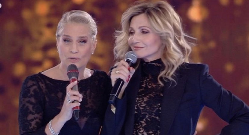 Heather Parisi asfalta Lorella Cuccarini: “Omofoba e ipocrita” preview