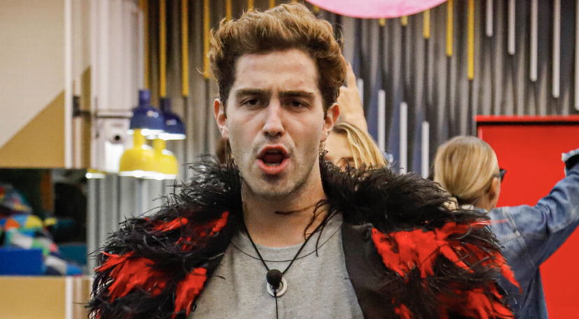 GF Vip: associazione chiede la squalifica di Tommaso Zorzi preview