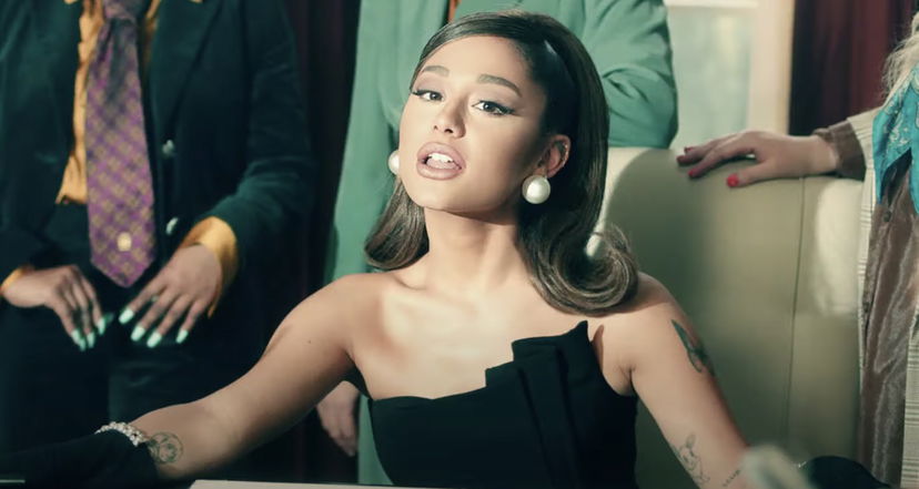 Ariana Grande è la Presidente degli USA nel nuovo video ‘Positions’ preview